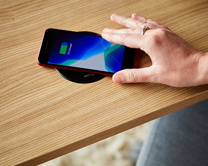 Wireless puck top
